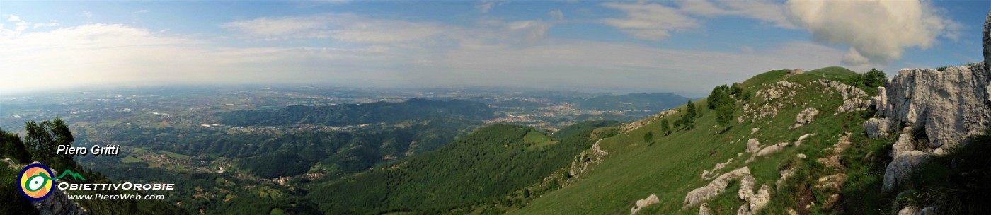 39 e si aprono i panorami, verso la pianura.jpg